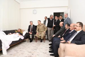 KAHRAMANMARAŞ (AA) – Kahramanmaraş Valisi Mükerrem Ünlüer, Pençe-Kilit Harekatı Operasyonu'nda