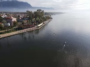 MUĞLA (AA) – DURMUŞ GENÇ / ÖMER KUNDAKÇI – Kürek