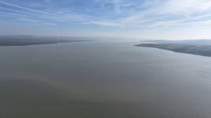 İSTANBUL (AA) – Büyükçekmece Gölü'nde yaz aylarında azalan su seviyesi,