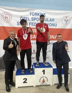 ANTALYA (AA) – Antalya'da düzenlenen Özel Sporcular Türkiye Yüzme Şampiyonası