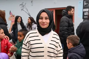 VAN (AA) – MESUT VAROL – Şarkıcı Emir Can İğrek,