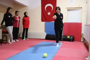 SİİRT (AA) – MEHMET NİYAZİ DENİZ – Siirt'te milli sporcu