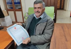 ÇORUM (AA) – Çorum'un Oğuzlar ilçesinde, ailelerinden miras kalan arazinin