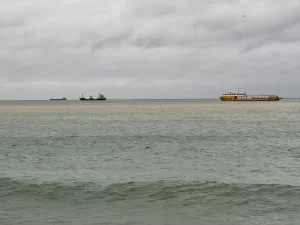 TEKİRDAĞ (AA) – Tekirdağ'da poyraz deniz ulaşımını olumsuz etkiliyor. Hızı