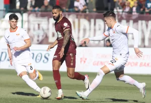 - Teksüt Bandırmaspor: 2 - Adanaspor: 3