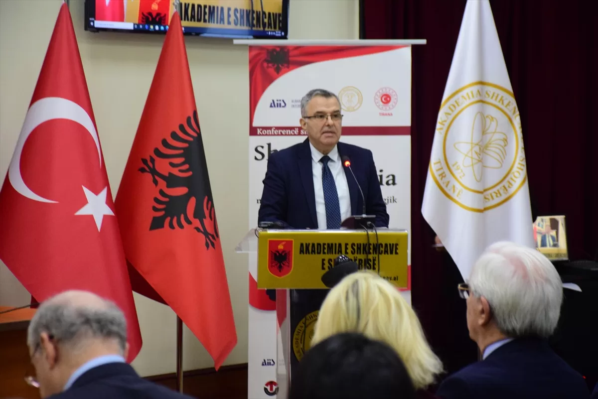 Tiran’da, Arnavutluk ve Türkiye arasında 100 yıllık diplomatik ilişkiler konulu konferans düzenlendi