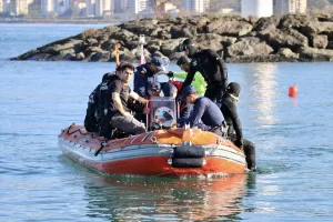 TRABZON (AA) – Trabzon'un Beşikdüzü ilçesinde, 27 Kasım'da dalgalara kapılarak