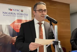 ABUJA (AA) – Türkiye'nin Abuja Büyükelçisi Hidayet Bayraktar'ın ev sahipliğindeki