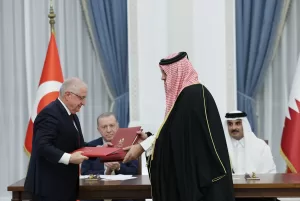 DOHA (AA) – Cumhurbaşkanı Recep Tayyip Erdoğan ile Katar Emiri