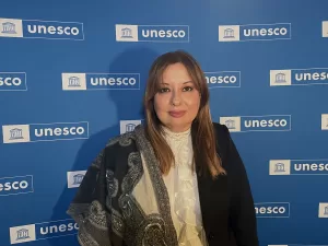 - "Anadolu Ajansındaki arkadaşlar bizi kırmadılar, klip için özel olarak