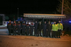 - "Polis, 142 ekip, 503 personel, jandarma, 48 ekip, 157