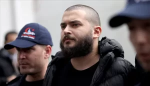 - Özer'in 3 ayrı suçtan 11 bin 462 yıla kadar