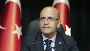 Hazine ve Maliye Bakanı Mehmet Şimşek, enflasyonda yıllıklandırılmış çekirdek göstergelerin
