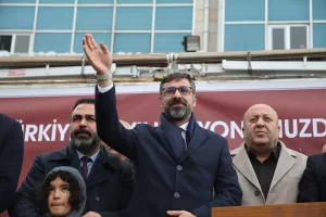 BİTLİS (AA) – AK Parti'den Bitlis Belediye Başkanlığına aday gösterilen