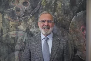 - "Anadolu Ajansı dünyanın dört bir tarafından sağlıklı ve doğru