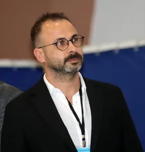 İZMİR (AA) – Altay Kulübünde başkanlık görevinden ayrılan Murat Pervane'nin