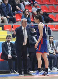 - Antalya Büyükşehir Belediyespor Toroslar Basketbol: 82 - Emlak Konut:
