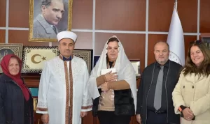 NEVŞEHİR (AA) – Kapadokya'ya gezmek için gelen Brezilyalı Carla Martoni