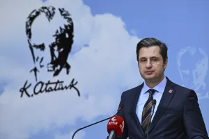 ANKARA (AA) – CHP, Adana'da Zeydan Karalar, Mersin'de Vahap Seçer,