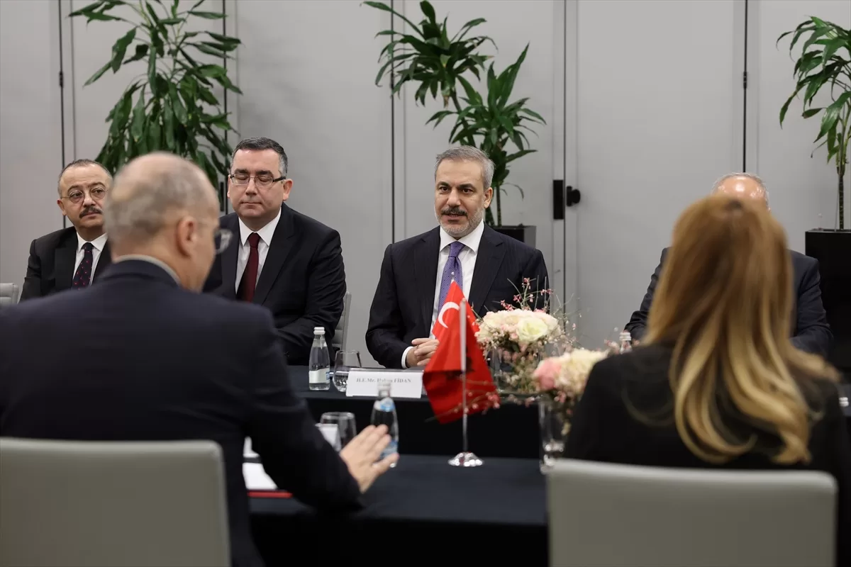 Dışişleri Bakanı Fidan, Arnavut mevkidaşı Hasani ile ortak basın toplantısında konuştu: (2)