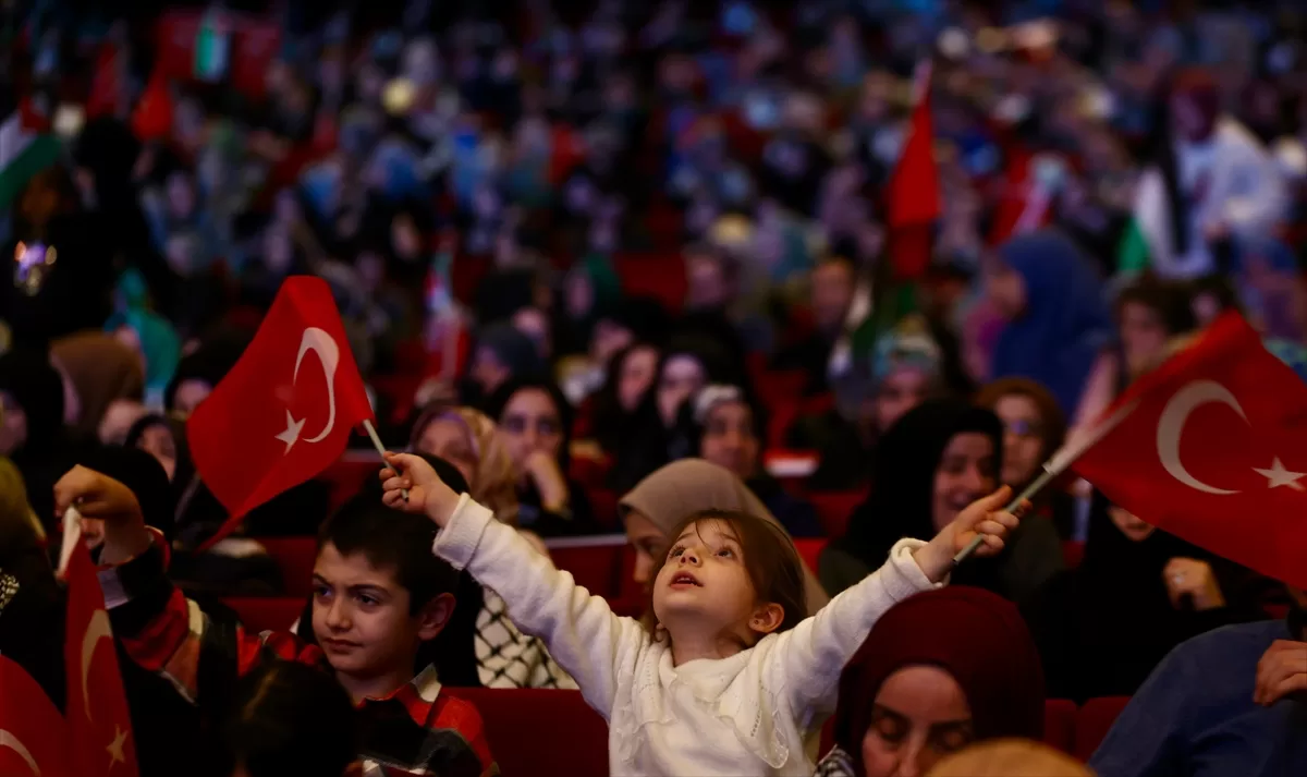 Diyanet İşleri Başkanı Erbaş, “Şehitlerimiz İçin Sözümüz Var” programında konuştu: