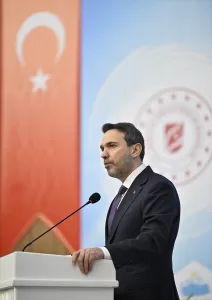 ANKARA (AA) – Enerji ve Tabii Kaynaklar Bakanı Alparslan Bayraktar,