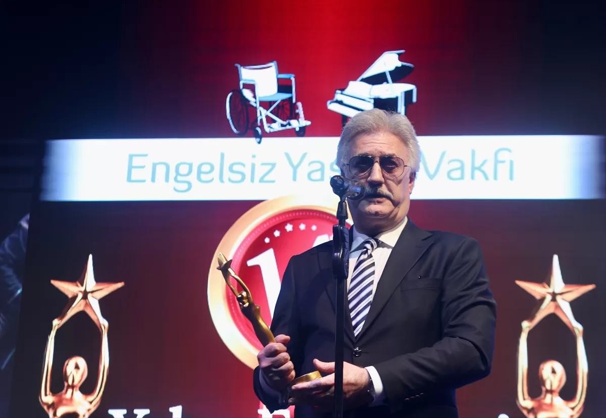 Engelsiz Yaşam Vakfınca “14. Yılın En İyileri” ödülleri verildi