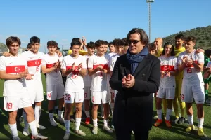 İZMİR (AA) – Türkiye Futbol Federasyonu tarafından dört ülkeden 16