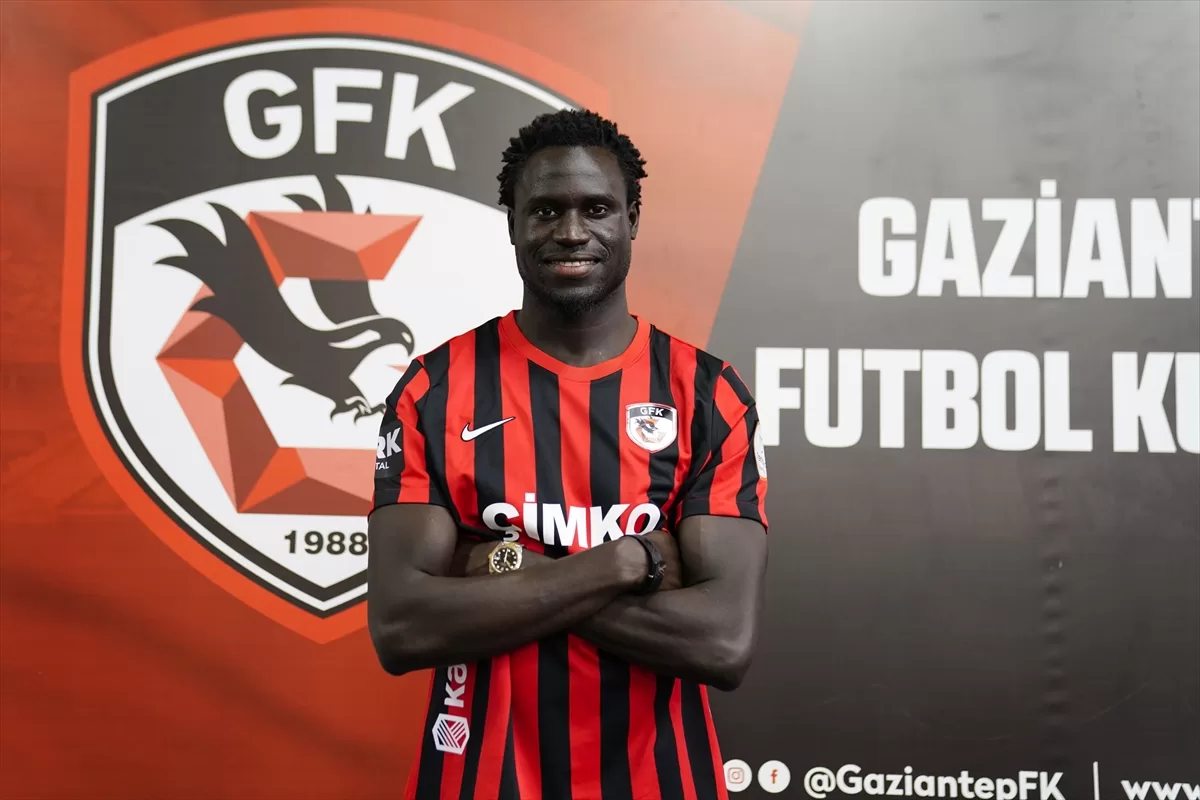 Gaziantep FK, santrfor Aliou Badji'yi transfer etti