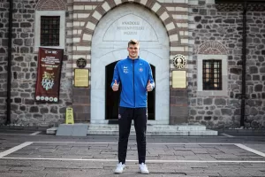 ANKARA (AA) – Halkbank Erkek Voleybol Takımı'nın Kanadalı oyuncusu Gordon