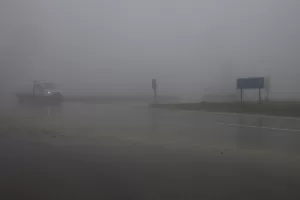 HATAY (AA) – Hatay'ın Altınözü ilçesinde, sis nedeniyle görüş mesafesinin