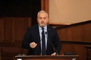 İSTANBUL (AA) – İstanbul Büyükşehir Belediyesi (İBB) Meclisi, farklı ilçelerdeki