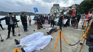 İSTANBUL (AA) – Muştu Gençlik üyeleri, Gazze'ye yardım ulaştırılması için