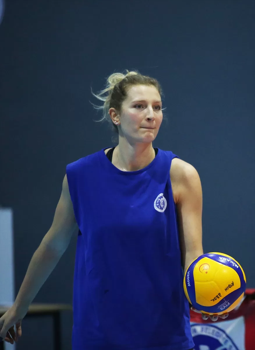 İtalyan voleybolcu Anna Nicoletti'den Türkiye ligine övgü: