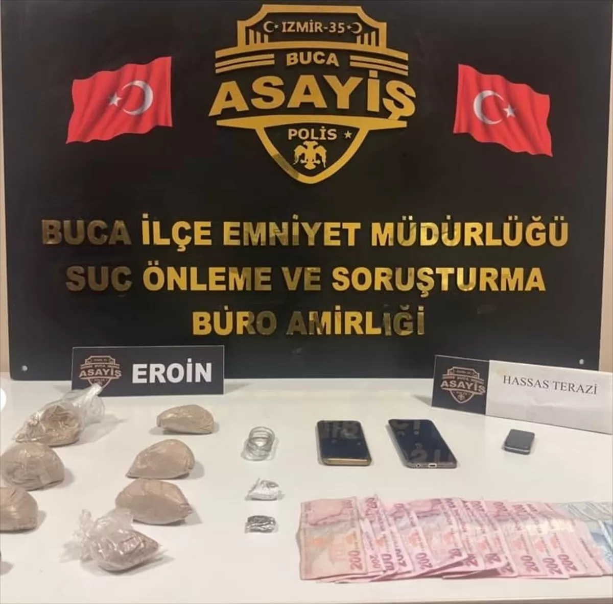 İzmir'de uyuşturucu operasyonunda 1 kişi tutuklandı
