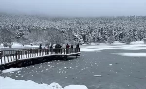BOLU (AA) – Türkiye'nin önemli kış turizm merkezlerinden Kartalkaya Kayak
