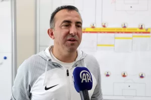 KAYSERİ (AA) – SERCAN KÜÇÜKŞAHİN – Mondihome Kayserispor Teknik Direktörü