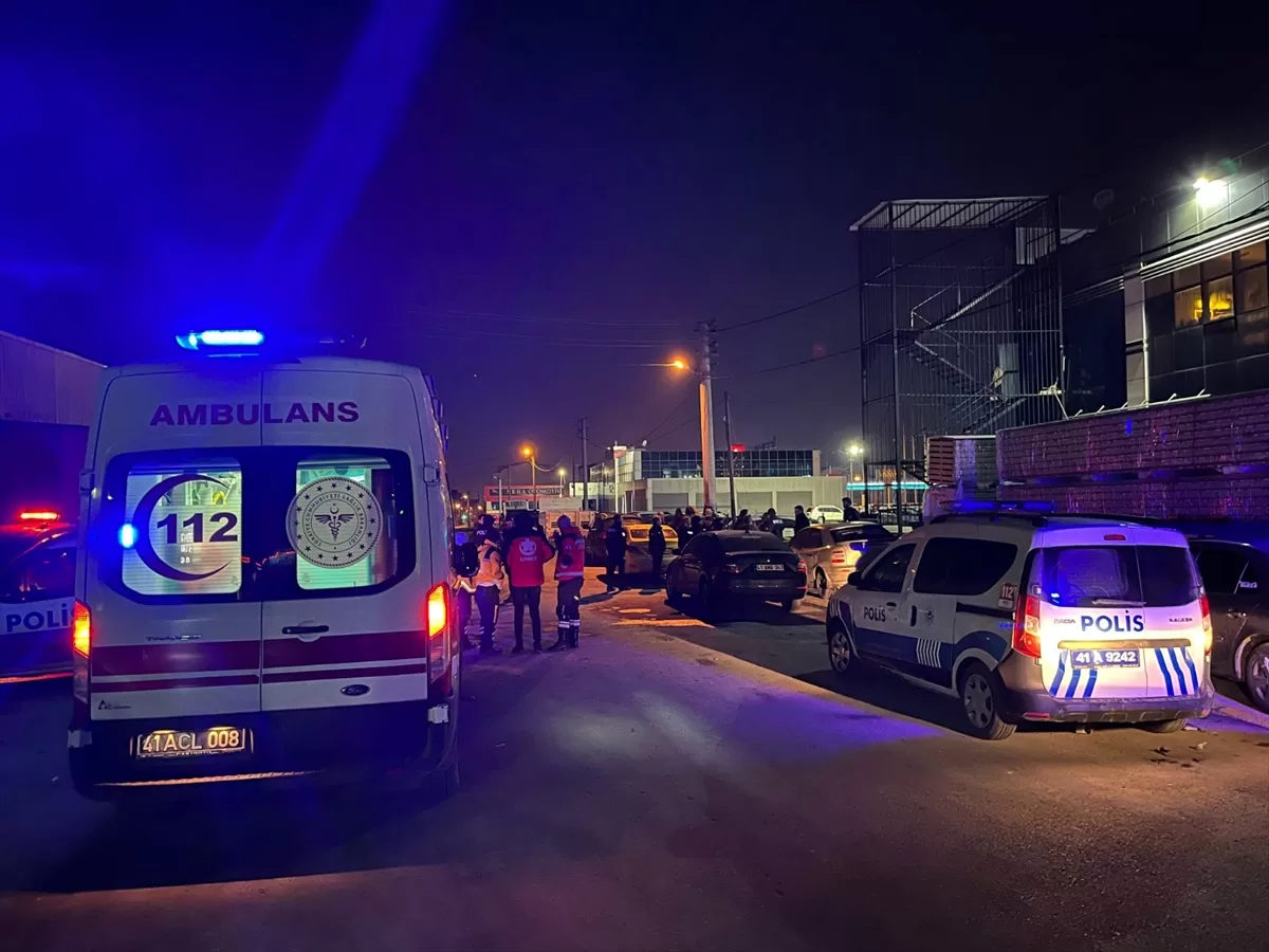 Kocaeli'de restoranda çıkan silahlı kavgada 4 kişi yaralandı