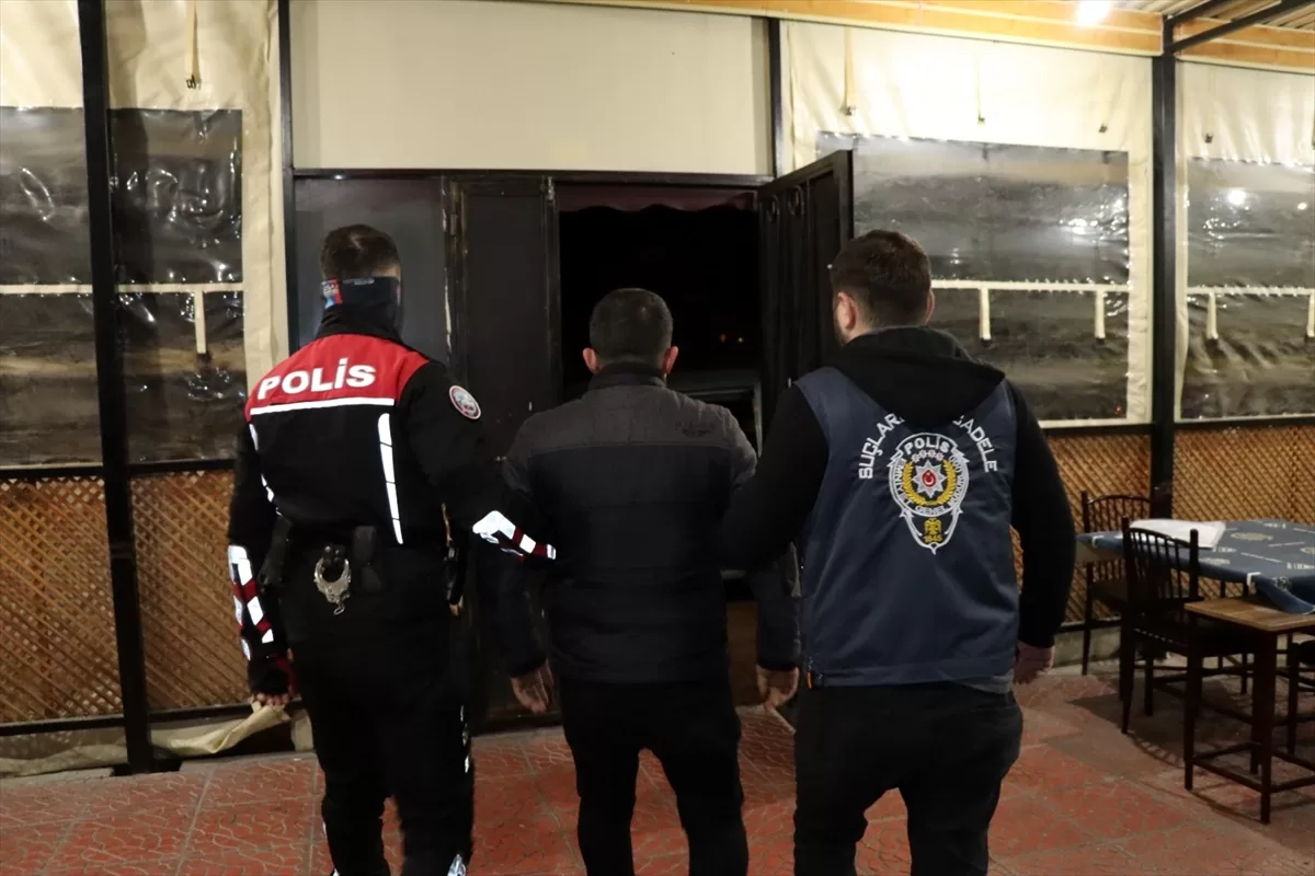Mersin'de yasa dışı bahis operasyonunda 10 tutuklama