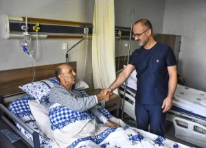 VAN (AA) – EMRE ILIKAN – Van'da şişkinlik şikayetiyle hastaneye