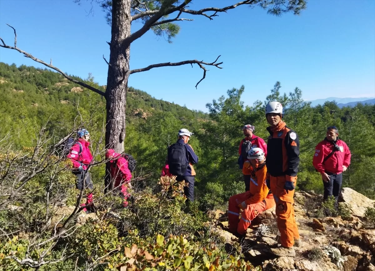 Muğla'da mantar toplamak için gittiği ormanlık alanda kaybolan kişi 30 gündür aranıyor