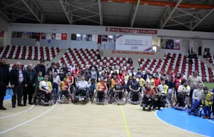 - Muş BESK: 57 - Galatasaray: 77