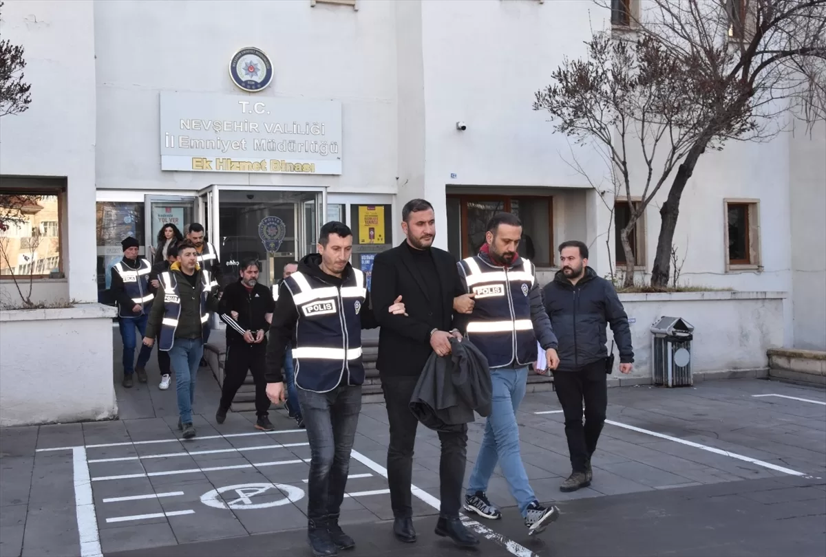 Nevşehir merkezli dolandırıcılık operasyonunda 5 şüpheli yakalandı