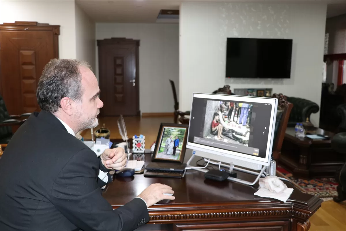 Niğde Ömer Halisdemir Üniversitesi Rektörü Uslu, AA'nın “Yılın Kareleri” oylamasına katıldı