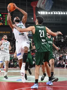 - Pınar Karşıyaka: 89 - Rio Breogan: 85