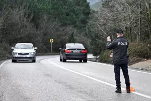 İSTANBUL (AA) – FERHAT YASAK – İstanbul Maltepe'de görevli polis