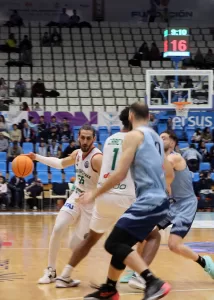 Salon: Lugo Hakemler: Martins Kozlovskis (Letonya), Gatis Salins (Letonya), Peter