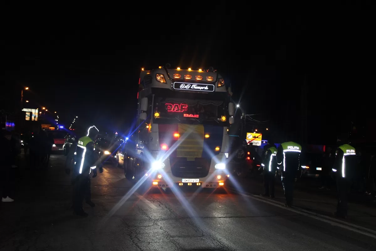 Romanya'da çiftçiler ve kamyon sürücülerinin protestoları günlerdir devam ediyor
