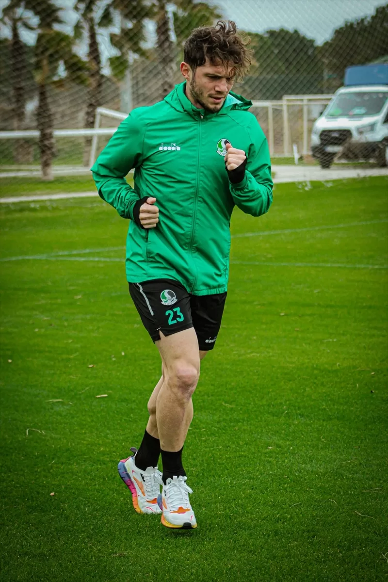 SAKARYA (AA) – Trendyol 1. Lig ekiplerinden Sakaryaspor, ikinci devre