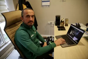 SAKARYA (AA) – Sakaryaspor Teknik Direktörü Tuncay Şanlı, Anadolu Ajansının